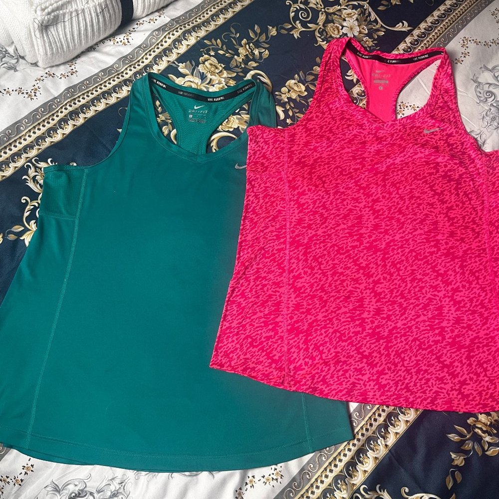(2) Nike DRI-FIT tank tops, LARGE